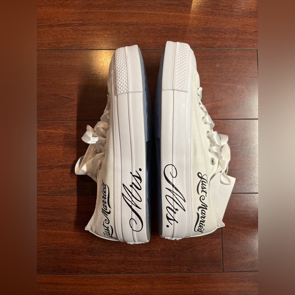 Custom Converse By You Lift Platform Low Womens 9.5 White Wedding Just Married - Picture 5 of 16